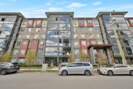 302 2649 James Street, Abbotsford, BC