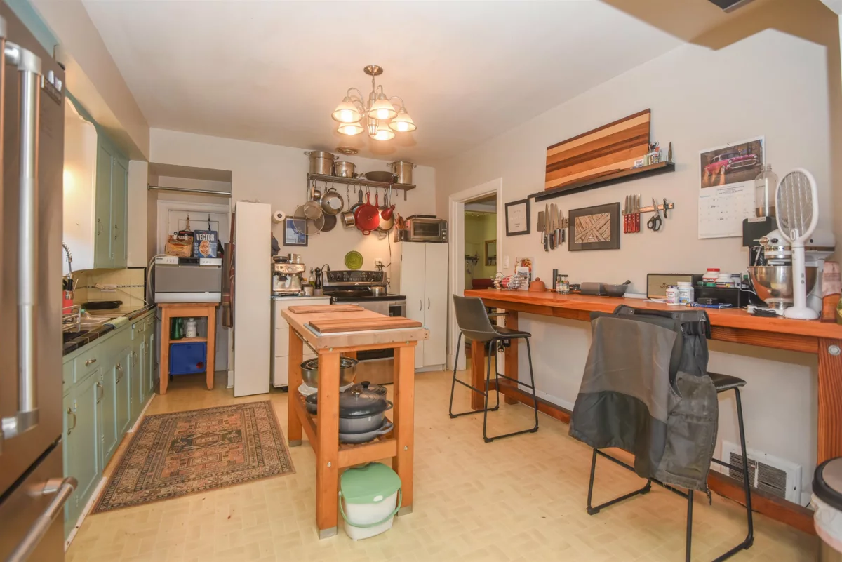 Dining Area Photo of 2881 Adanac Street, Vancouver, BC