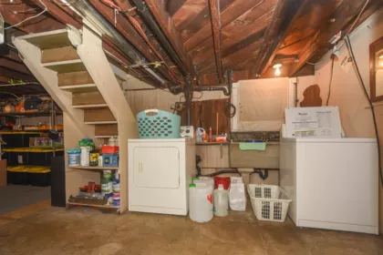 Walk-In Closet Photo of 2881 Adanac Street, Vancouver, BC