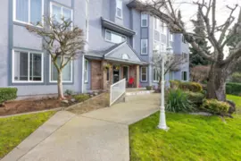 203 1378 Fir Street, White Rock, BC