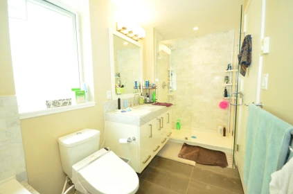 Kitchen Photo of 6198 Wilson Avenue, Burnaby, BC