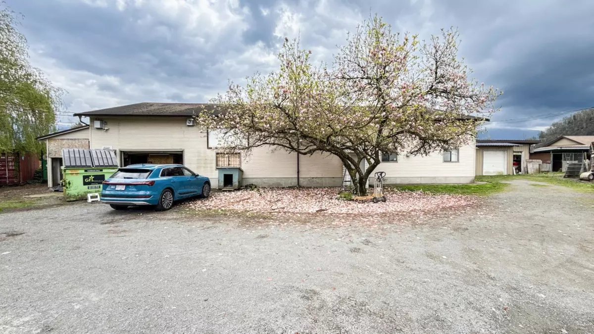 Exterior Rear Photo of 6390 Pioneer Avenue, Agassiz, BC