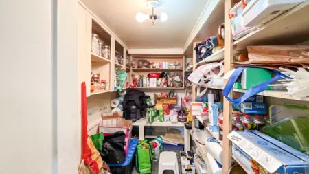 Mudroom Photo of 6390 Pioneer Avenue, Agassiz, BC
