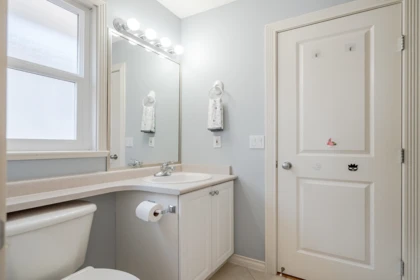 Entry Foyer Photo of 3933 Garry Street, Richmond, BC