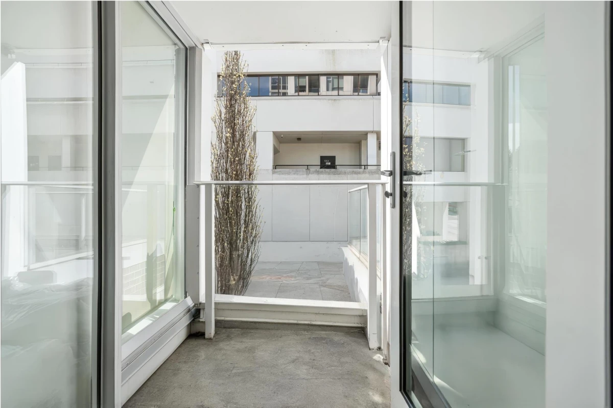 Family Room Photo of 317 5665 Boundary Road, Vancouver, BC