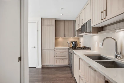 Kitchen Photo of 317 5665 Boundary Road, Vancouver, BC
