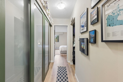 Office / Den Photo of 101 175 E 5th Street, North Vancouver, BC