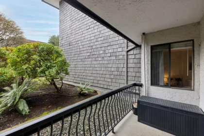 Outdoor Deck Photo of 101 175 E 5th Street, North Vancouver, BC