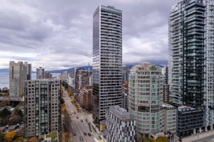 708 889 Pacific Street, Vancouver, BC, Vancouver — Apartment/Condo for sale