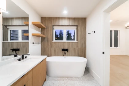 Basement Recreation Room Photo of 882 English Bluff Road, Delta, BC