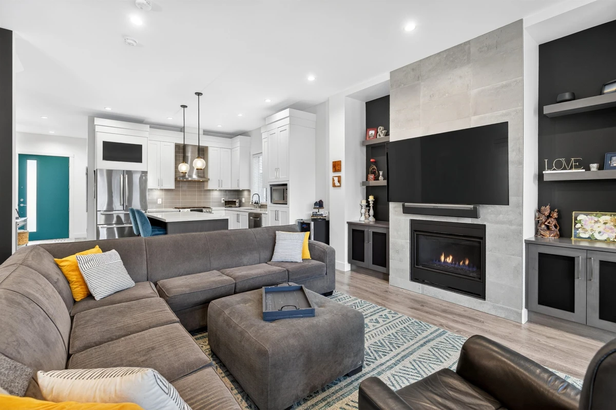 Dining Area Photo of 73 172 Street, Surrey, BC