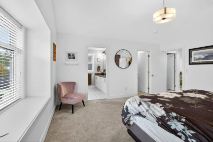 Powder Room Photo of 73 172 Street, Surrey, BC