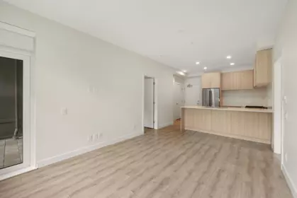 102 741 Anskar Court, Coquitlam, BC, Coquitlam — Apartment/Condo for sale