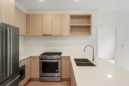102 741 Anskar Court, Coquitlam, BC, Coquitlam — Apartment/Condo for sale