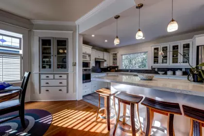 Breakfast Nook Photo of 3039 St. Georges Avenue, North Vancouver, BC