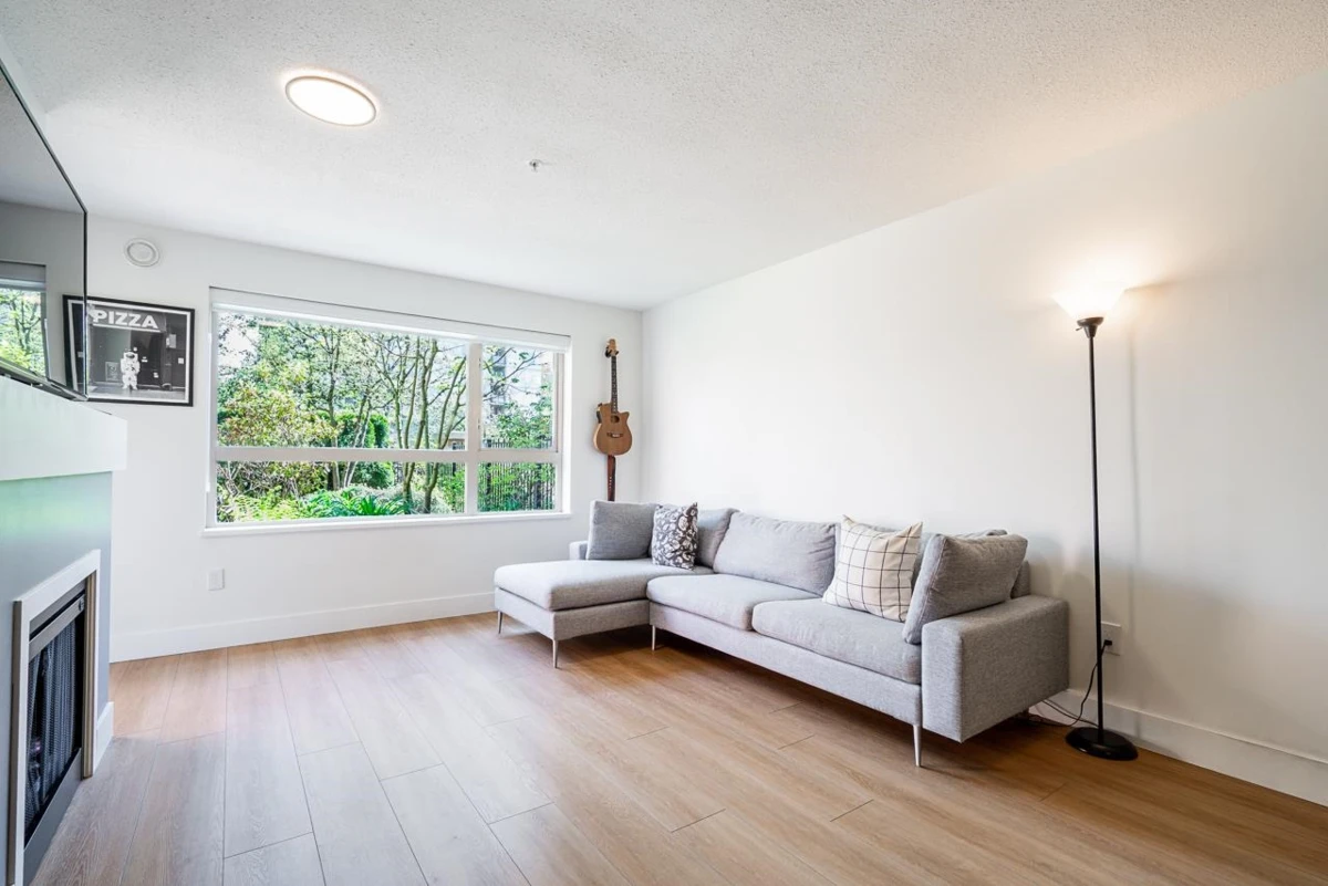 Living Room Photo of 115 600 Klahanie Drive, Port Moody, BC