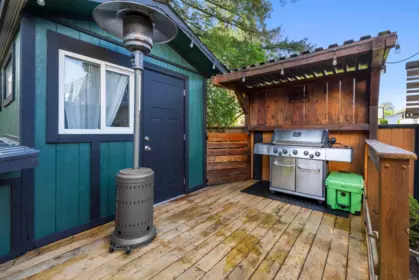 Outdoor Kitchen Photo of 15336 112 Avenue, Surrey, BC