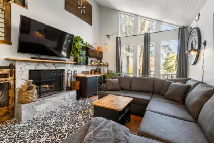 Pantry Photo of 15336 112 Avenue, Surrey, BC