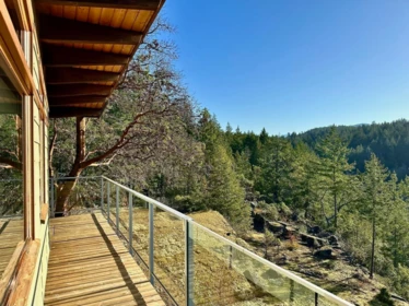 Outdoor Patio Photo of SL 5B Quarry Bay, Nelson Island, BC