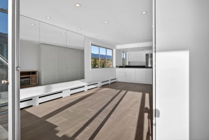 Garage Interior Photo of 1404 150 24th Street, West Vancouver, BC