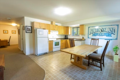 Breakfast Nook Photo of 1335 Eagle Cliff Road, Bowen Island, BC