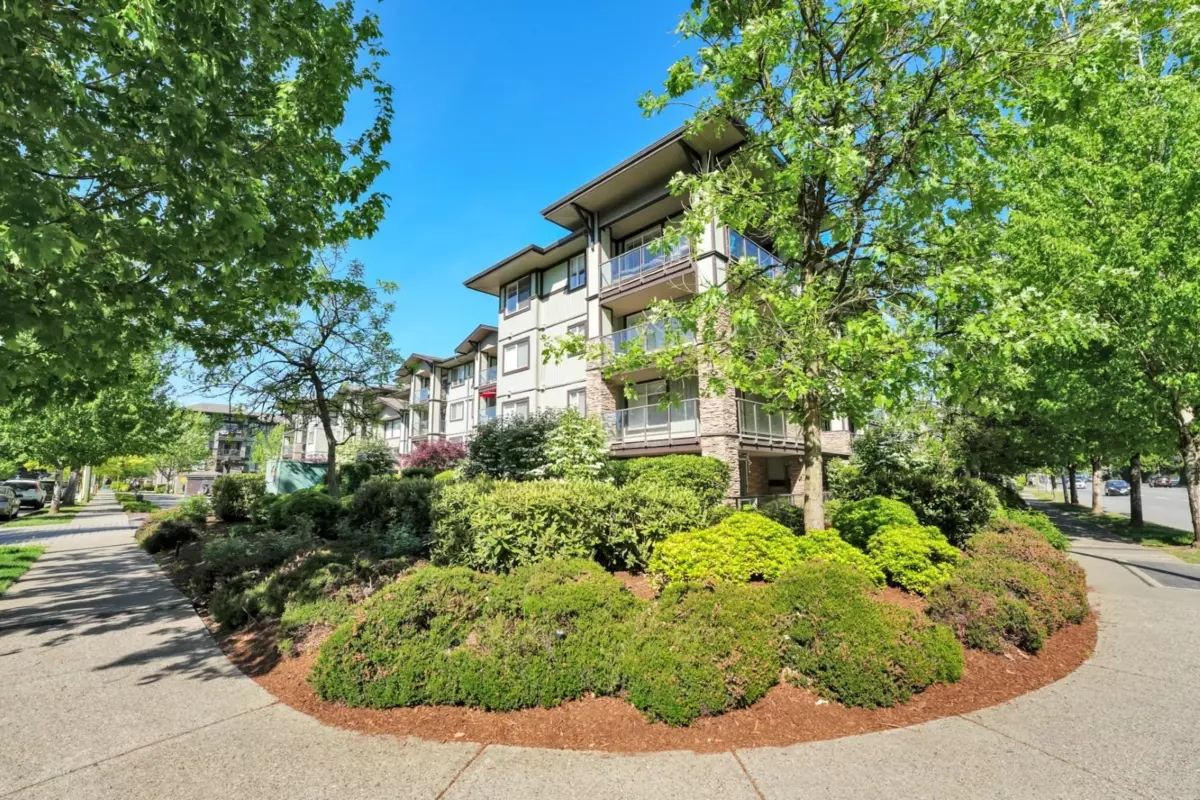Exterior Rear Photo of 210 2038 Sandalwood Crescent, Abbotsford, BC