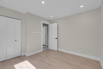 Powder Room Photo of 36566 Sumas Mountain Road, Abbotsford, BC