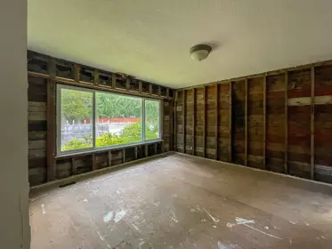 Hallway Photo of 2000 Austin Avenue, Coquitlam, BC