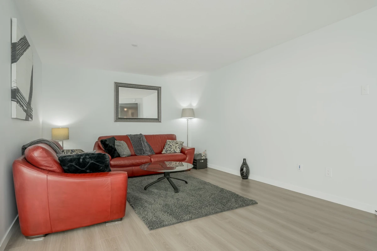Dining Area Photo of 101 7265 Haig Street, Mission, BC