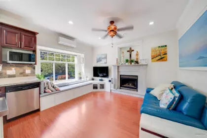 Breakfast Nook Photo of 1023 E 8th Avenue, Vancouver, BC