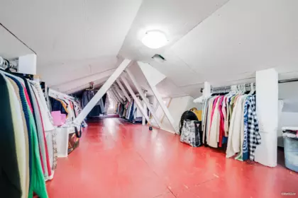 Laundry Room Photo of 1023 E 8th Avenue, Vancouver, BC