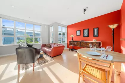 Office / Den Photo of 207 669 W 7th Avenue, Vancouver, BC