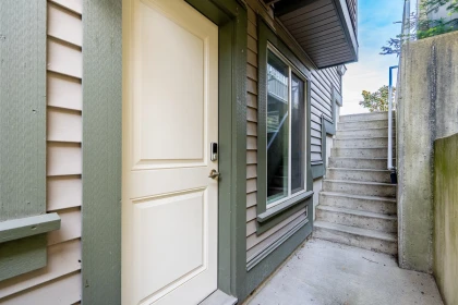 Outdoor Kitchen Photo of 374 Simpson Street, New Westminster, BC