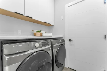 Guest Bathroom Photo of 102 15861 111a Avenue, Surrey, BC
