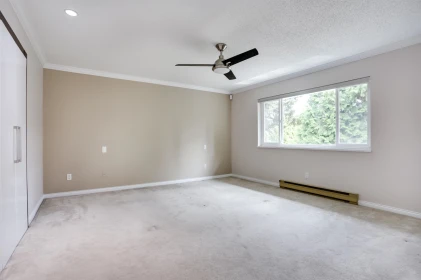 Laundry Room Photo of 12184 S Boundary Drive, Surrey, BC