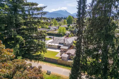 Aerial View of 45741 Berkeley Avenue, Chilliwack, BC