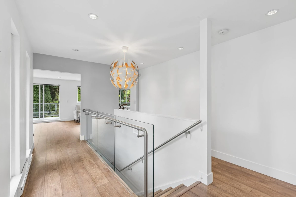 Dining Area Photo of 2999 Larson Road, North Vancouver, BC