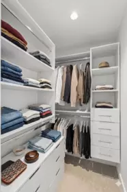 Mudroom Photo of 2999 Larson Road, North Vancouver, BC