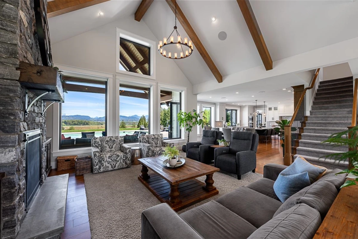 Dining Area Photo of 4424 Townline Road, Abbotsford, BC