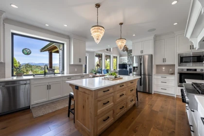 Garage Interior Photo of 4424 Townline Road, Abbotsford, BC
