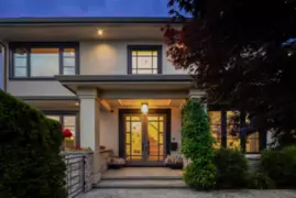 285 26th Street, West Vancouver, BC