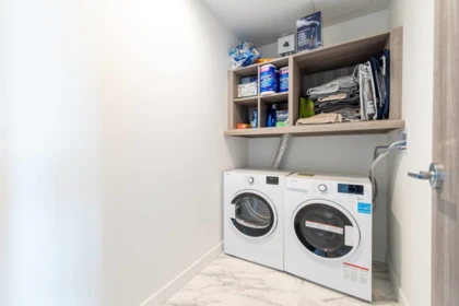 Guest Bathroom Photo of 3602 13778 100 Avenue, Surrey, BC