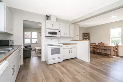 Pantry Photo of 50750 Yale Road, Rosedale, BC