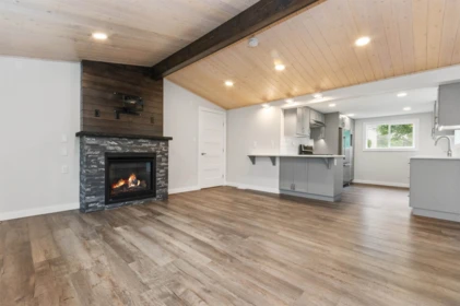 Kitchen Island Photo of 547 Fort Street, Hope, BC