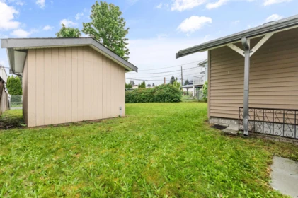 Outdoor Deck Photo of 547 Fort Street, Hope, BC