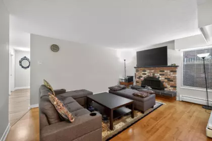 104 1390 Martin Street, White Rock, BC, White Rock — Apartment/Condo for sale