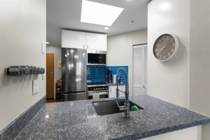 Kitchen Photo of PH414 488 Kingsway, Vancouver, BC