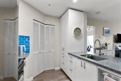 Pantry Photo of PH414 488 Kingsway, Vancouver, BC