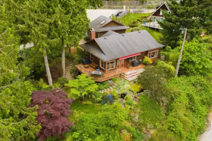 960 Harbour View Place, Bowen Island, BC, Bowen Island — Single Family Residence for sale
