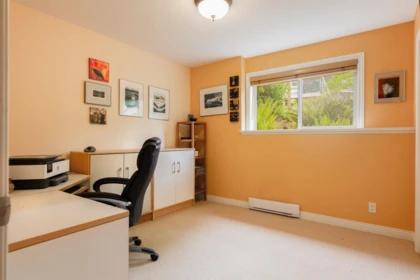 Mudroom Photo of 960 Harbour View Place, Bowen Island, BC